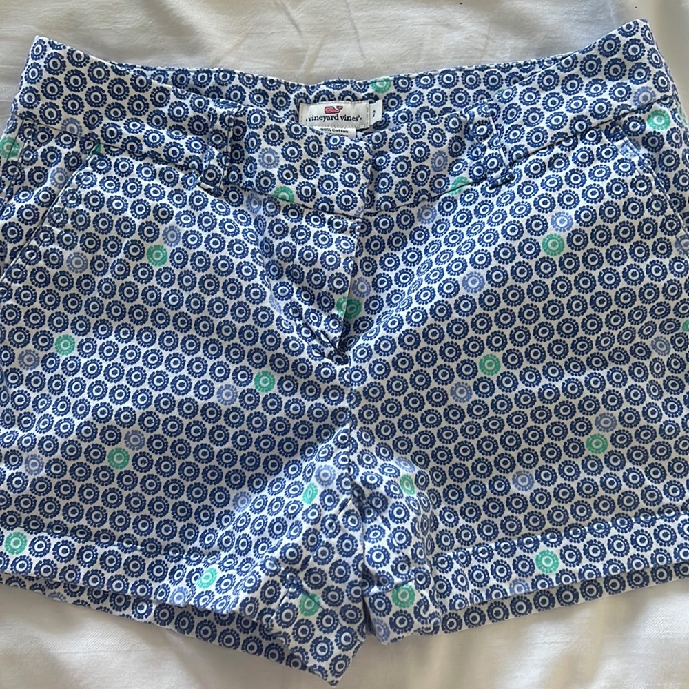 Vineyard vines shorts